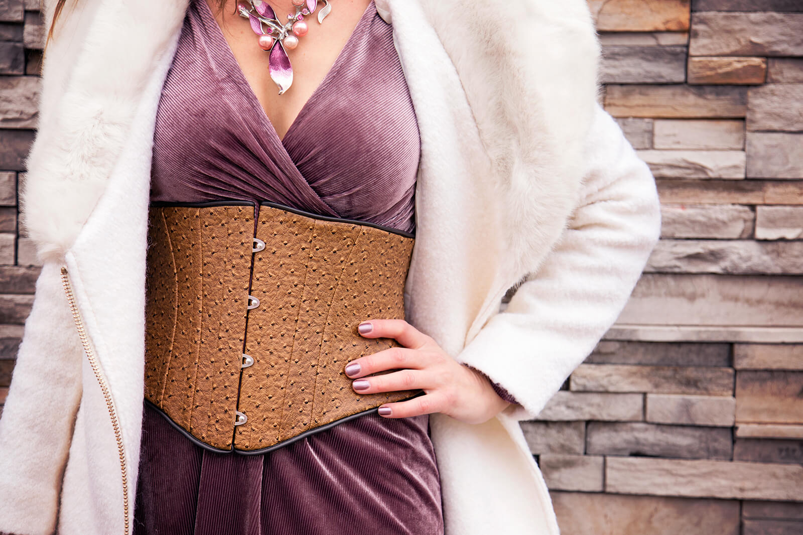 10 Ways Corsets Help Boost Your Confidence
